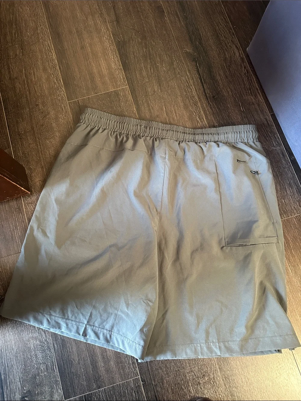 Avalanche Men's Gray Athletic Drawstring Shorts